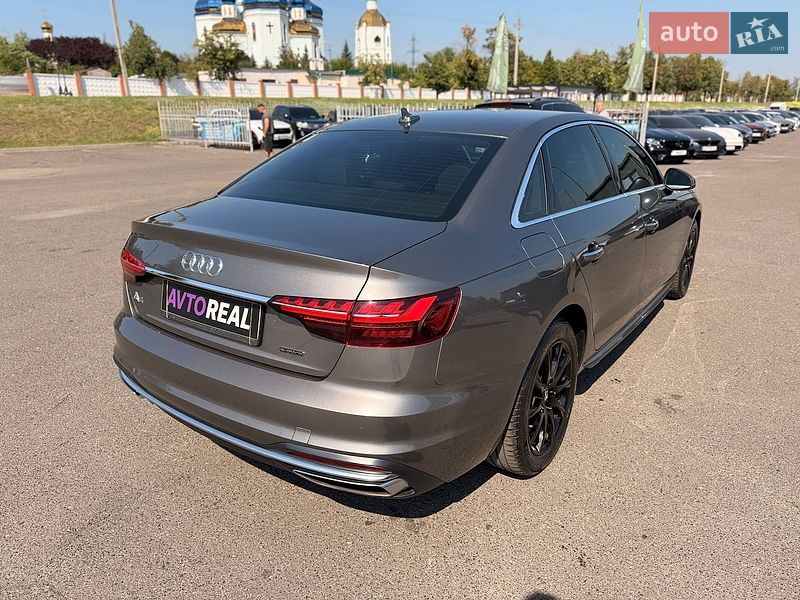 Седан Audi A4 2020 в Кривому Розі