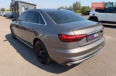 Седан Audi A4 2020 в Кривому Розі