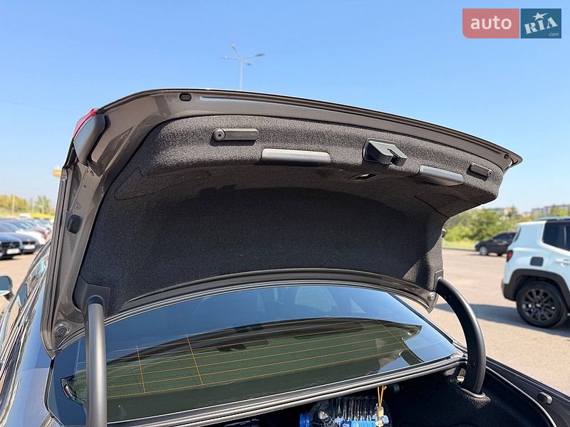 Седан Audi A4 2020 в Кривому Розі