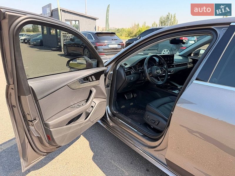 Седан Audi A4 2020 в Кривому Розі