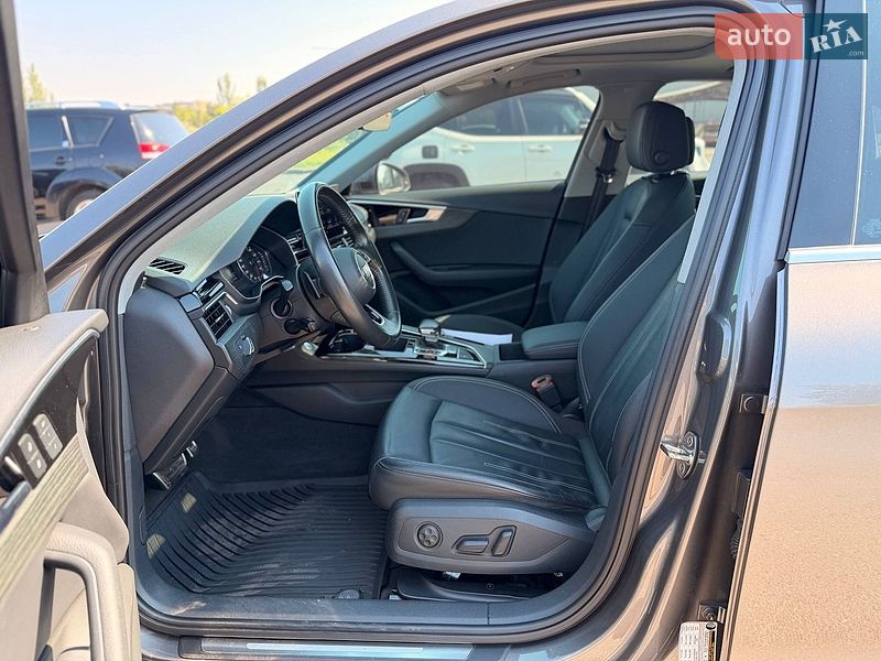 Седан Audi A4 2020 в Кривому Розі