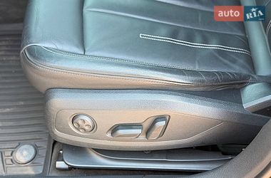 Седан Audi A4 2020 в Кривому Розі