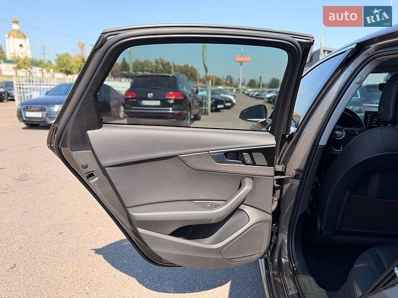 Седан Audi A4 2020 в Кривому Розі