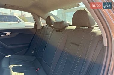 Седан Audi A4 2020 в Кривому Розі