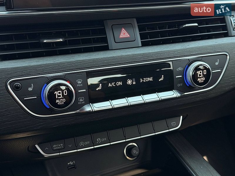 Седан Audi A4 2020 в Кривому Розі