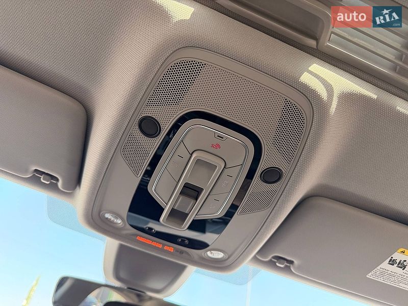 Седан Audi A4 2020 в Кривому Розі