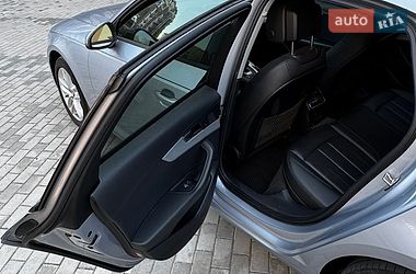 Седан Audi A4 2016 в Львові