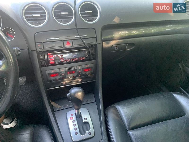 Кабріолет Audi A4 2004 в Житомирі фото 30 Кабріолет Audi A4 2004 в Житомирі