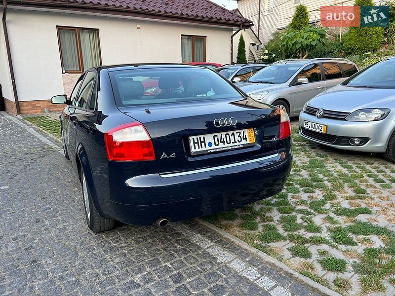 Седан Audi A4 2004 в Звягелі