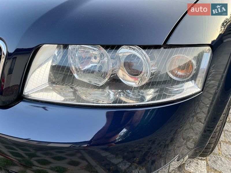 Седан Audi A4 2004 в Звягелі