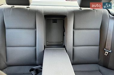 Седан Audi A4 2004 в Звягелі