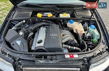 Седан Audi A4 2004 в Звягелі
