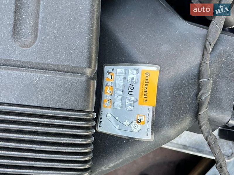Седан Audi A4 2004 в Звягелі
