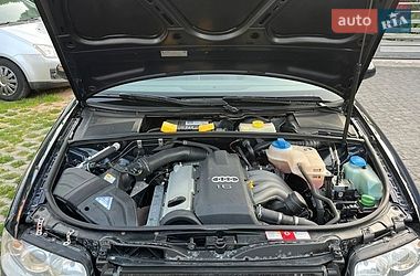 Седан Audi A4 2004 в Звягелі