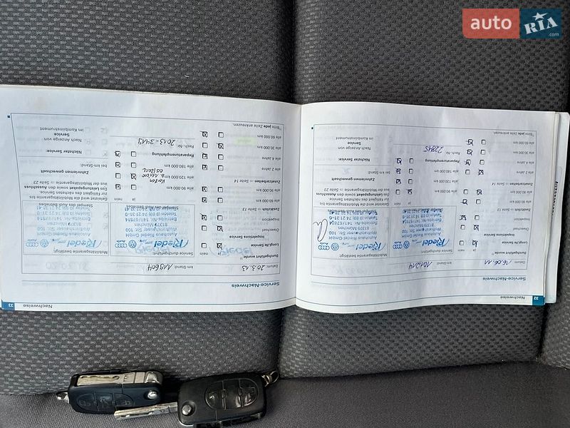 Седан Audi A4 2004 в Звягелі