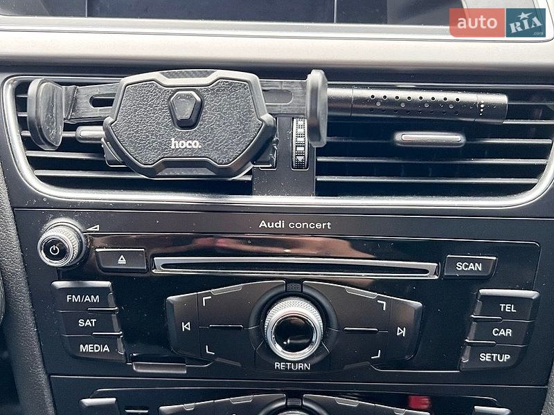 Седан Audi A4 2013 в Києві