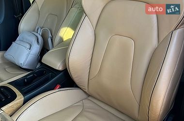 Седан Audi A4 2013 в Києві