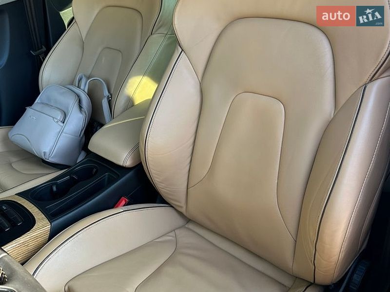 Седан Audi A4 2013 в Києві