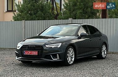 Седан Audi A4 2019 в Львові