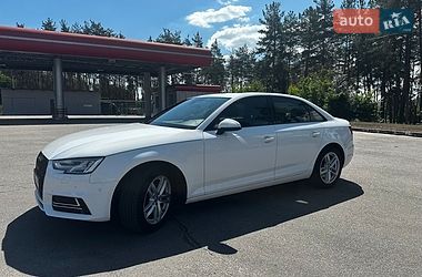 Седан Audi A4 2016 в Харькове