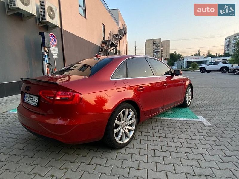 Седан Audi A4 2013 в Хмельницькому
