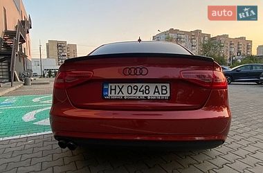Седан Audi A4 2013 в Хмельницькому