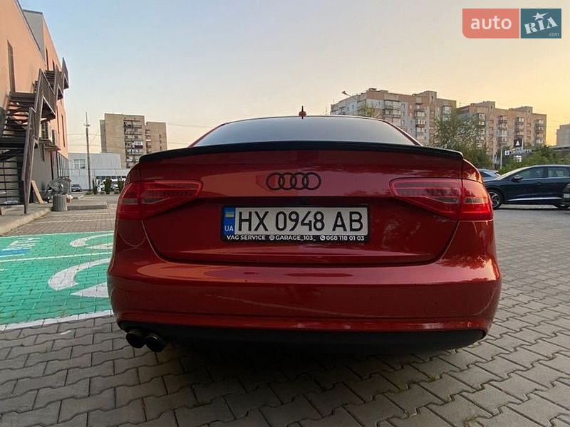 Седан Audi A4 2013 в Хмельницькому