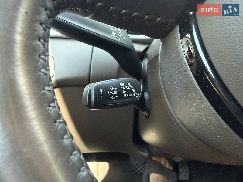 Седан Audi A4 2015 в Днепре