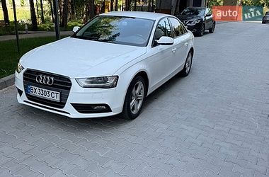 Седан Audi A4 2014 в Хмельницькому