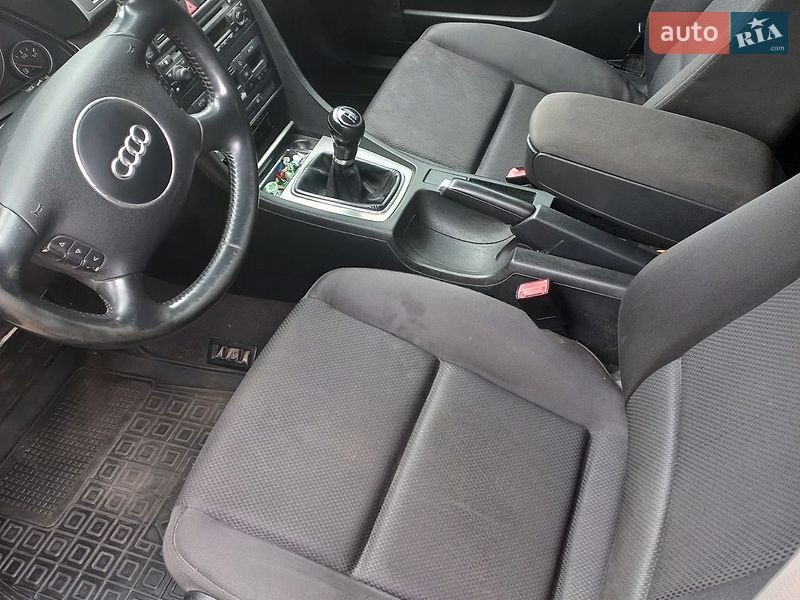 Універсал Audi A4 2001 в Львові