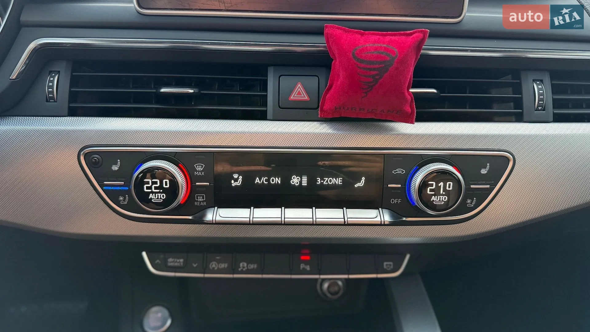 2017 Audi A4 - мініатюра 32