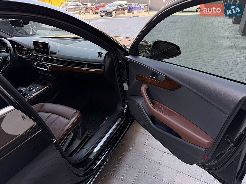 Седан Audi A4 2016 в Вінниці