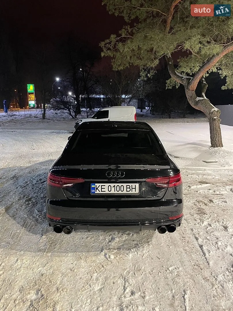 2017 Audi A4 - мініатюра 13