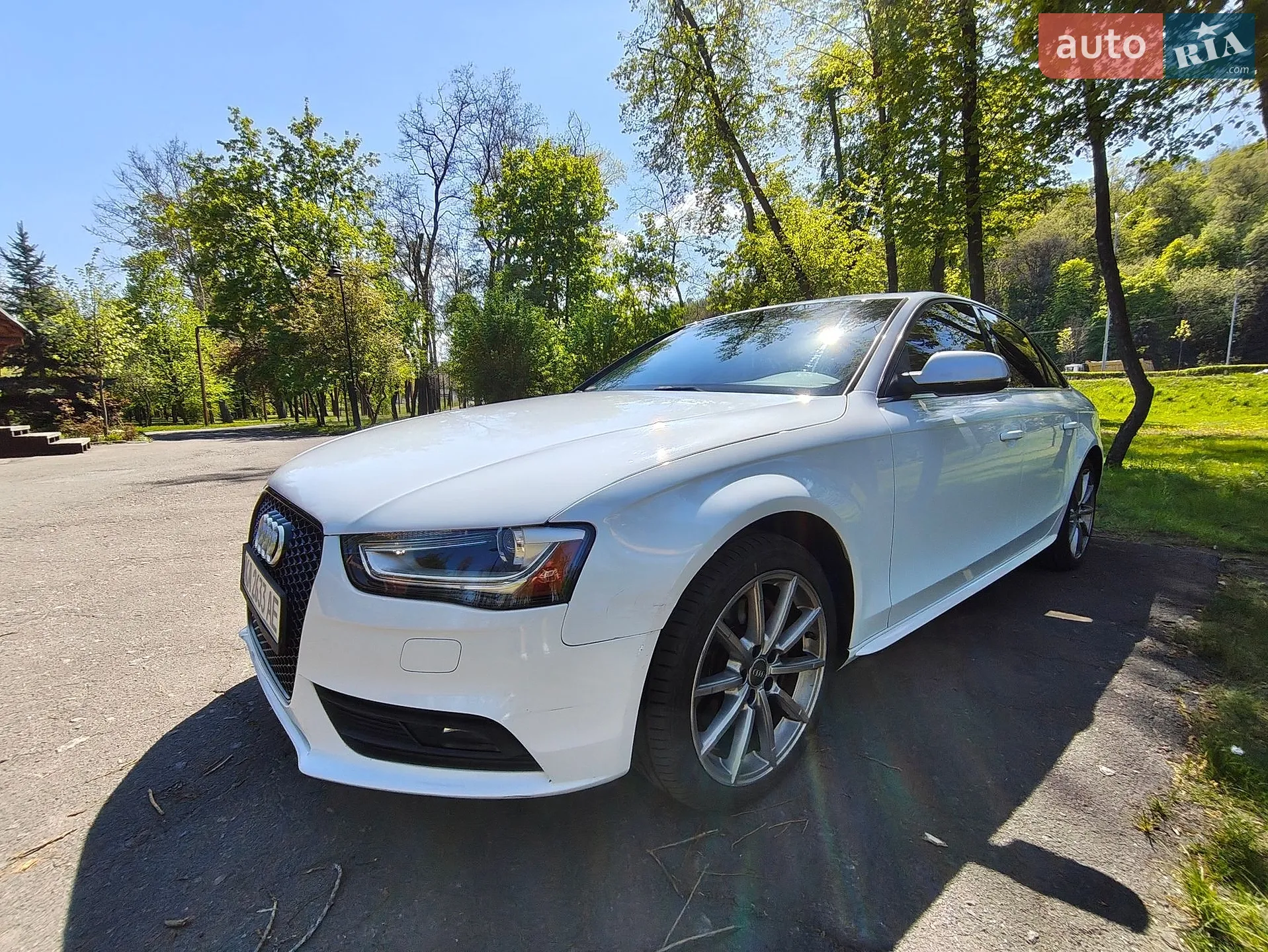 2013 Audi A4 - мініатюра 2