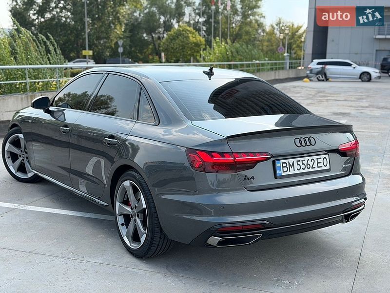 Седан Audi A4 2023 в Києві