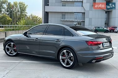 Седан Audi A4 2023 в Києві