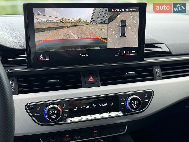 Седан Audi A4 2023 в Києві