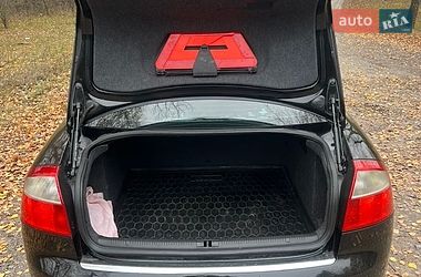 Седан Audi A4 2002 в Кременчуці