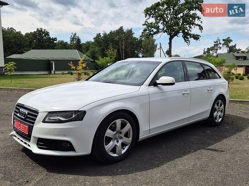 Универсал Audi A4 2008 в Киверцах
