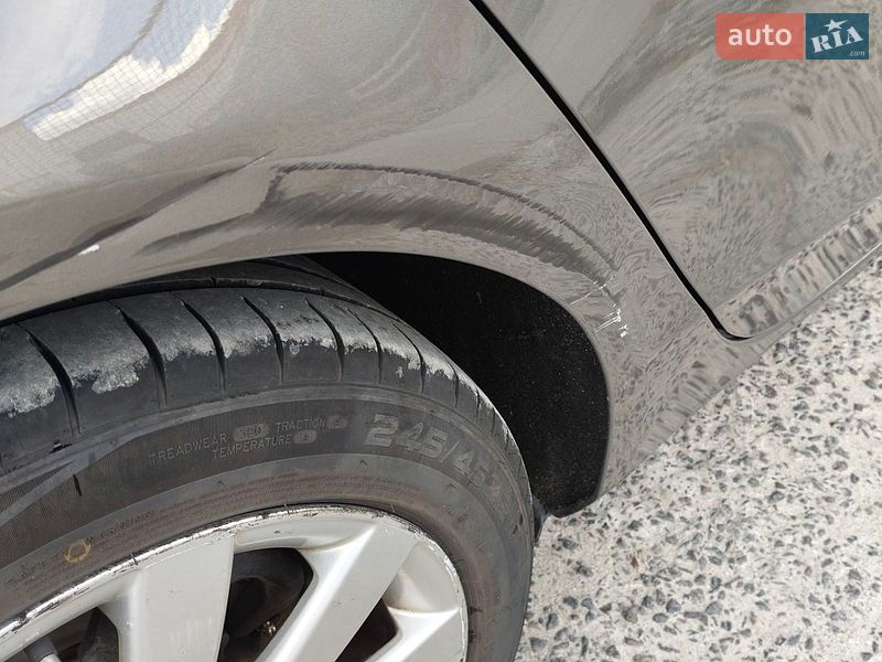 Седан Audi A4 2013 в Львові