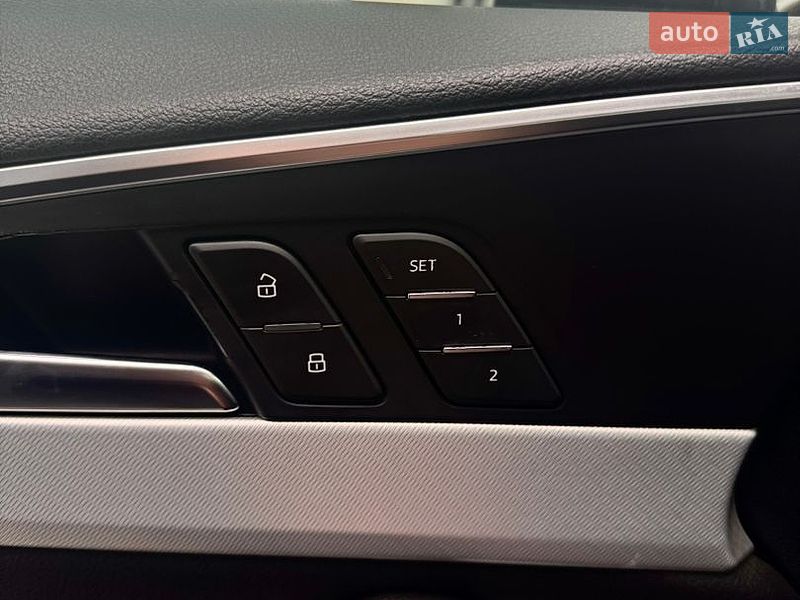 Седан Audi A4 2017 в Львове фото 13 Седан Audi A4 2017 в Львове