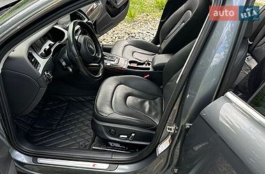 Седан Audi A4 2015 в Чернівцях