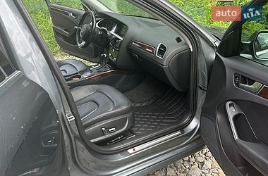 Седан Audi A4 2015 в Чернівцях