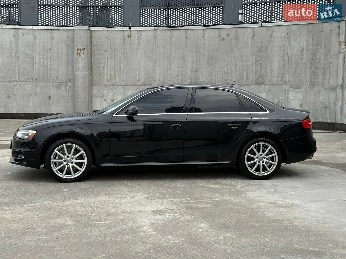 2016 Audi A4 - мініатюра 8