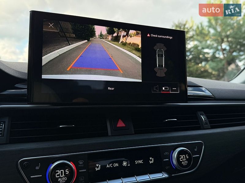 Седан Audi A4 2021 в Рівному