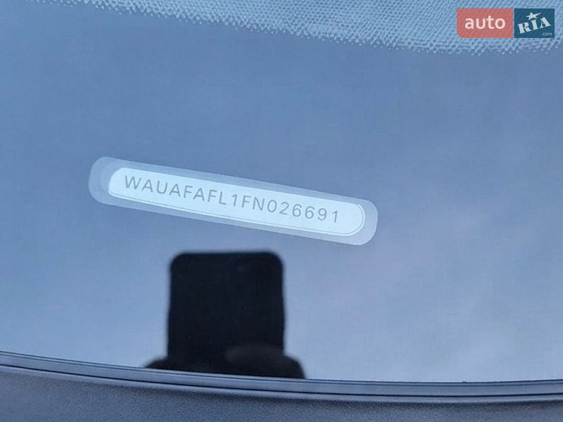 Седан Audi A4 2014 в Хмельницькому