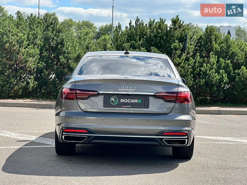 Седан Audi A4 2020 в Києві
