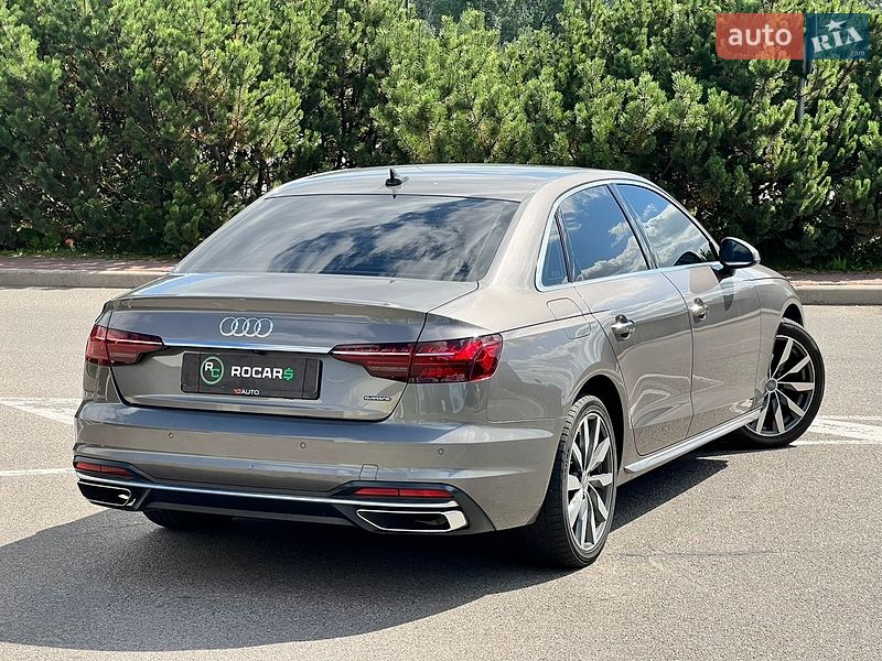 Седан Audi A4 2020 в Києві