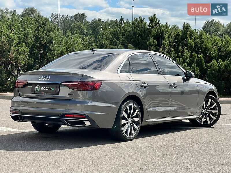 Седан Audi A4 2020 в Києві
