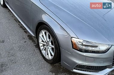 Седан Audi A4 2014 в Львове